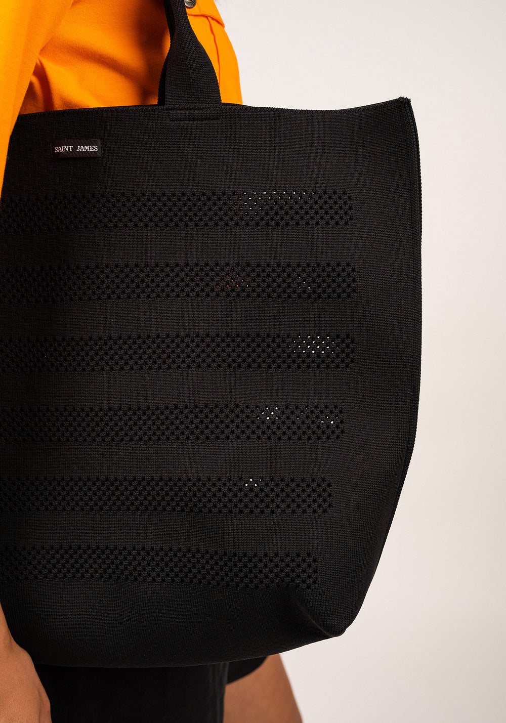Sac à main en maille (NOIR)