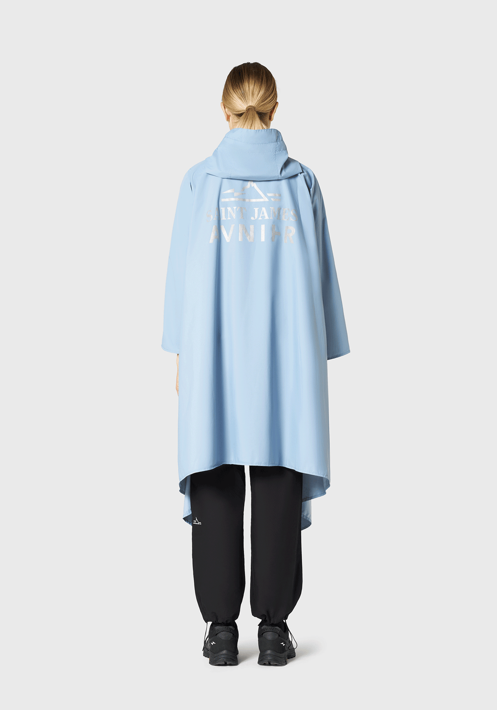 Cape Kyodeau x AVNIER (BLEU CIVIL)